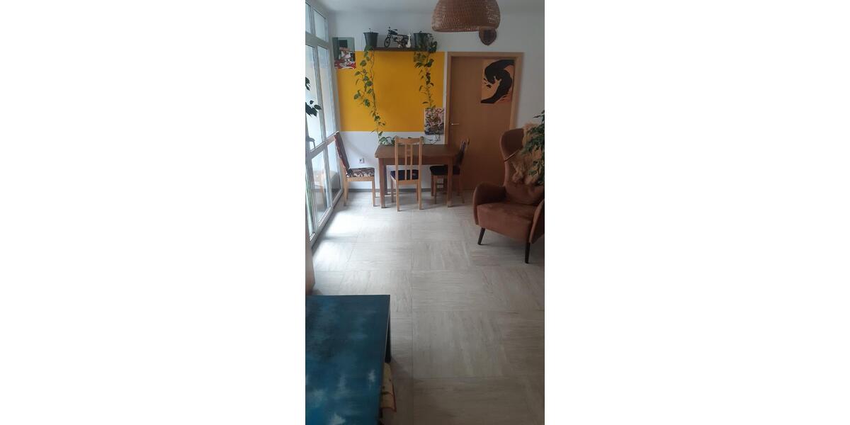 Etagenwohnung Dresden Neustadt - 2 Zimmer, 58 m&sup2;, 580&euro; | Angebot:25640625