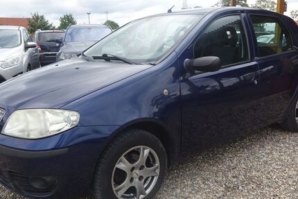 Fiat Punto 125.966 km 900 &euro; Dresden 01219