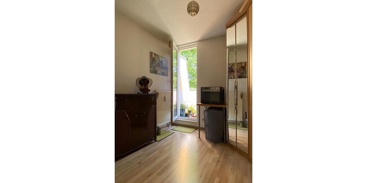 Dachgeschoßwohnung Dresden Blasewitz - 2.5 Zimmer, 54 m&sup2;, 175.000&euro; | Angebot:26738156