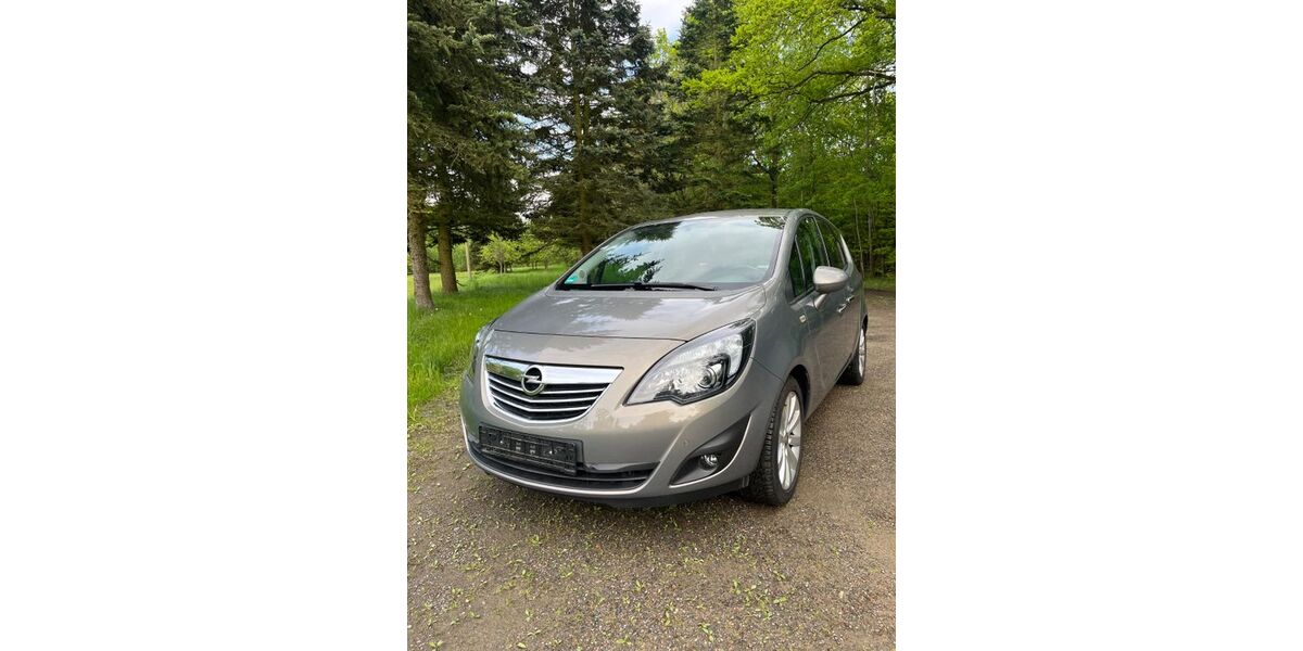 Opel Meriva 80.300 km 5.850 &euro; Weinböhla 01689