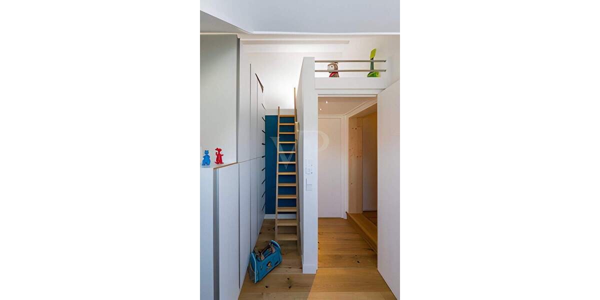 EINFAMILIENHAUS IN GUTER LAGE VON COSWIG MIT AUSBAURESERVE- ZWEI HÄUSER, EIN GRUNDSTÜCK 5 zimmer