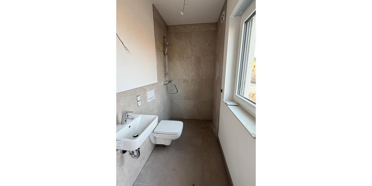 Doppelhaushälfte Radebeul - 4.5 Zimmer, 114 m&sup2;, 1.881&euro; | Angebot:25713573