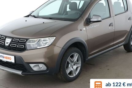 Dacia Sandero 60.947 km 8.860 &euro; Dresden 01187
