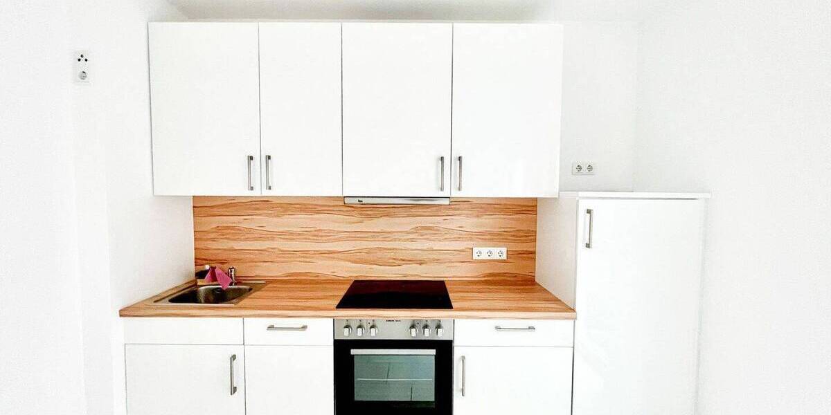 Etagenwohnung Dresden Äußere Neustadt - 2 Zimmer, 95 m&sup2;, 299.000&euro; | Angebot:25734514