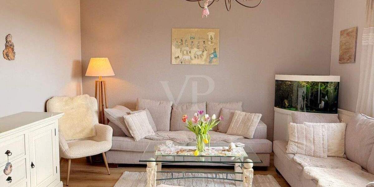 Einfamilienhaus Radebeul - 8 Zimmer, 180 m&sup2;, 520.000&euro; | Angebot:25815561