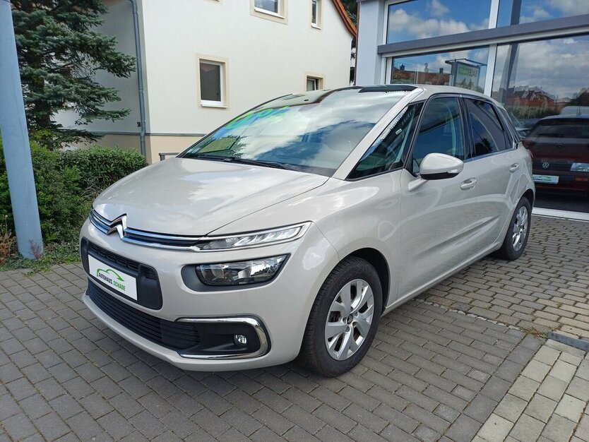 Citroen C4 SpaceTourer 1.2 PureTech Live 54.000 km 16.995 € Meißen 01662