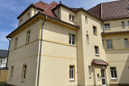 Gemütliches und individuelles Wohnen unterm Dach! 2 zimmer