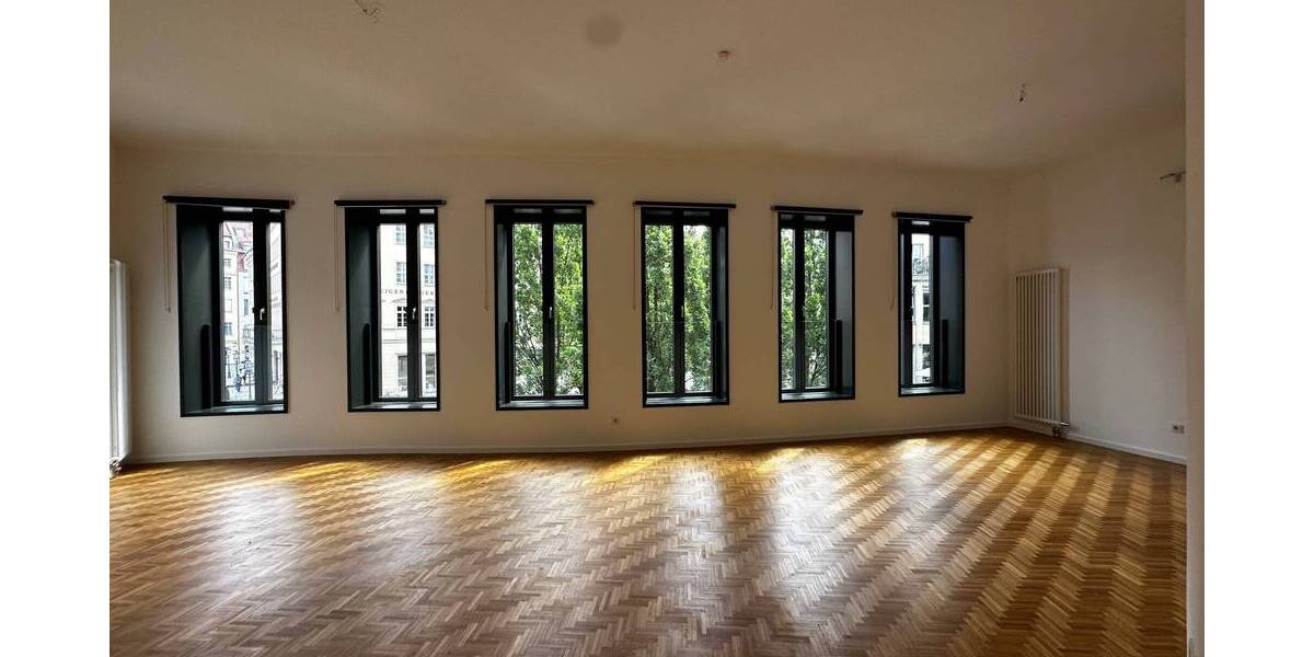 Etagenwohnung Dresden Innere Altstadt - 2 Zimmer, 78 m&sup2;, 1.800&euro; | Angebot:25707383