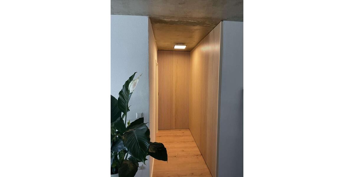 Geschmackvoll renovierte 2-Zimmer-Wohnung in zentraler Lage von Dresden mit Blick auf die Elbe 2 zimmer