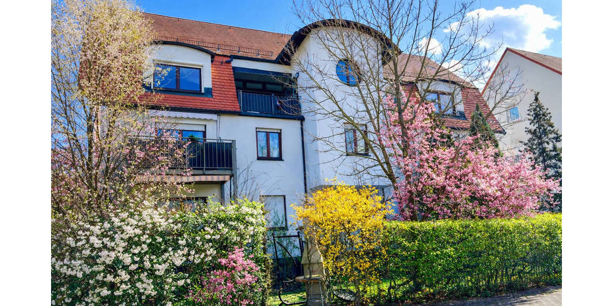 Etagenwohnung Dresden Briesnitz - 3 Zimmer, 82 m&sup2;, 220.000&euro; | Angebot:26258884