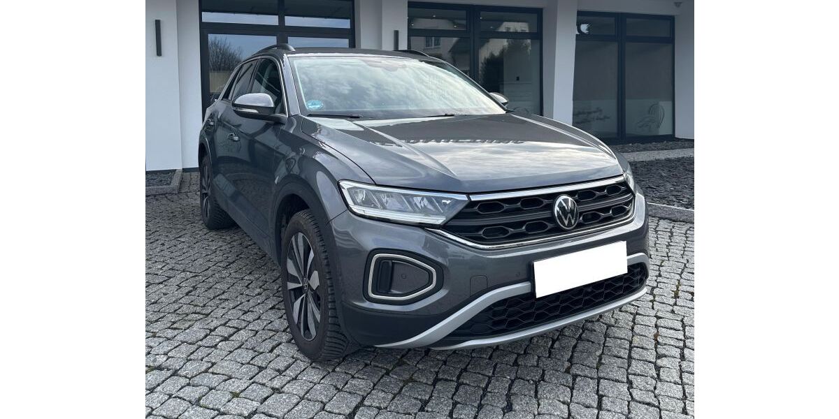 VW T-Roc 17.000 km 21.900 &euro; Coswig 01640