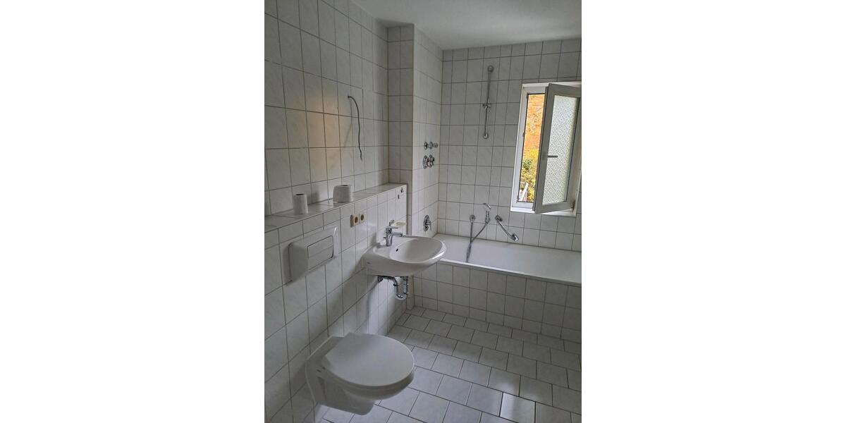 Etagenwohnung Meißen - 2 Zimmer, 69 m&sup2;, 110.000&euro; | Angebot:27253448