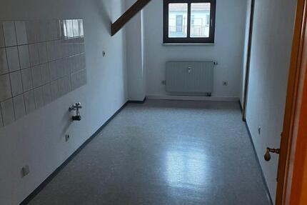 Wohnung Ebersbach - 3 Zimmer, 100 m&sup2;, 600&euro; | Angebot:24492058