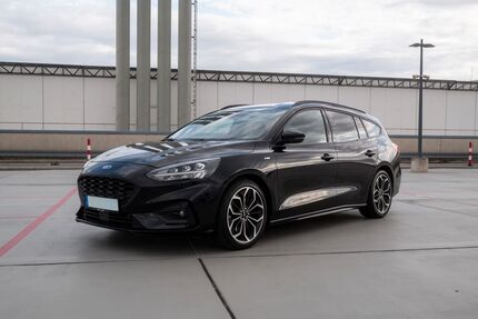 Ford Focus 100.600 km 12.600 &euro; Dresden 01067