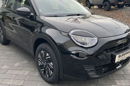 Fiat 600 14.411 km 23.990 &euro; Dresden 01109
