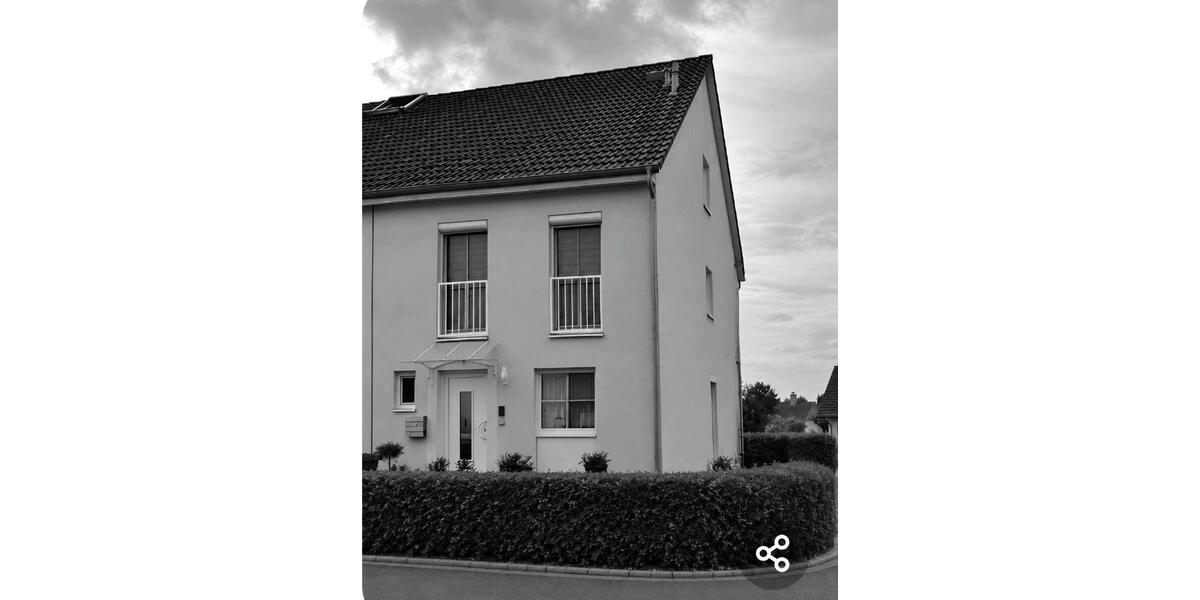 Doppelhaushälfte Moritzburg - 5 Zimmer, 127 m&sup2;, 425.000&euro; | Angebot:27459854