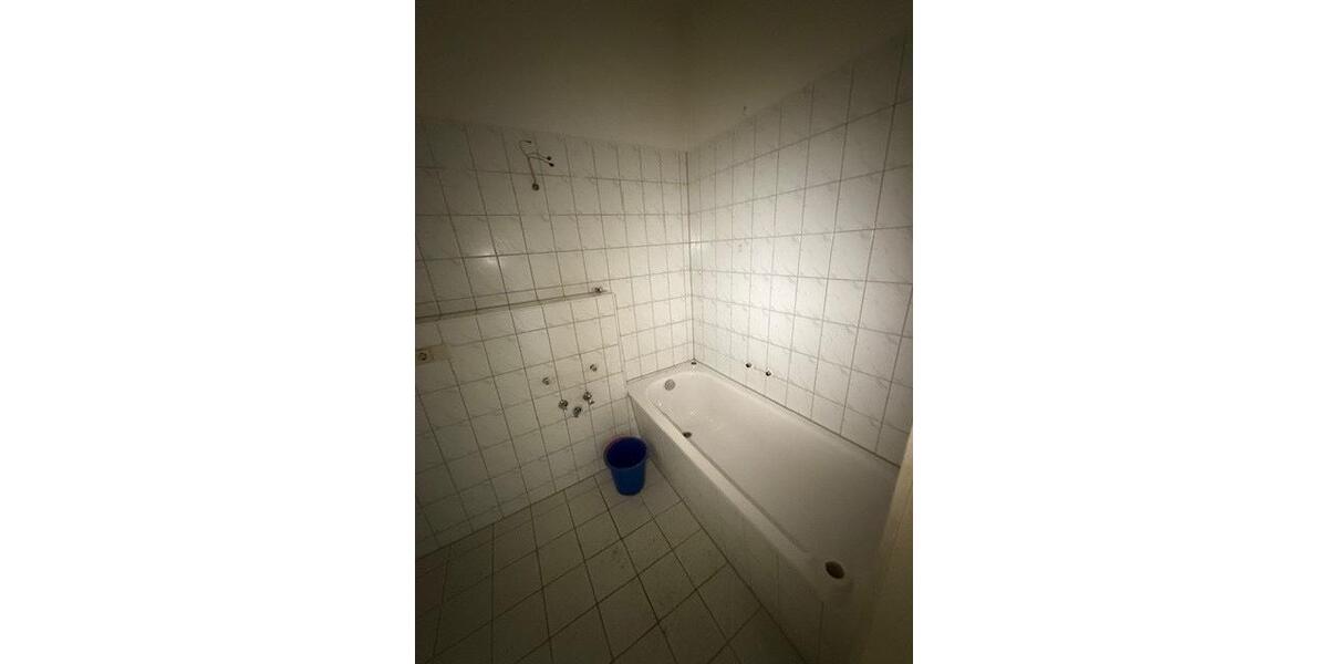 Etagenwohnung Dresden Prohlis - 2 Zimmer, 64 m&sup2;, 381&euro; | Angebot:24143661