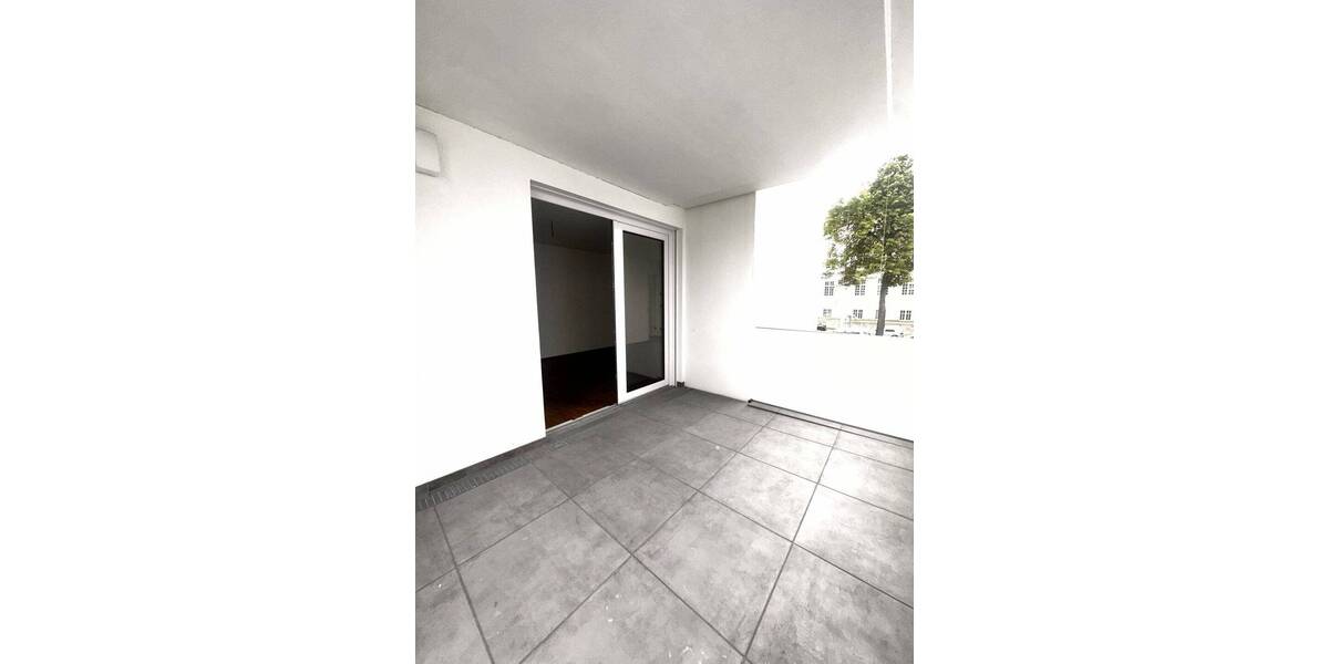 Etagenwohnung Dresden Äußere Neustadt - 2 Zimmer, 60 m&sup2;, 930&euro; | Angebot:26797375