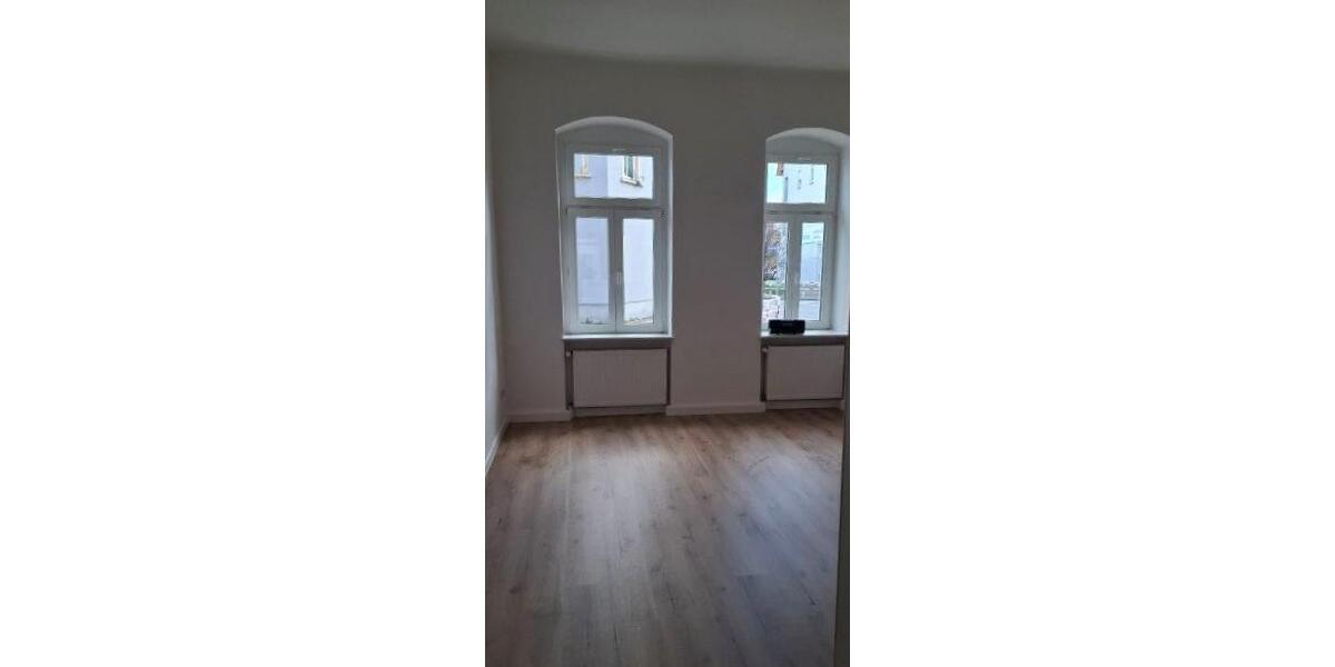 Erdgeschoßwohnung Freital - 3 Zimmer, 64 m&sup2;, 477&euro; | Angebot:26129614