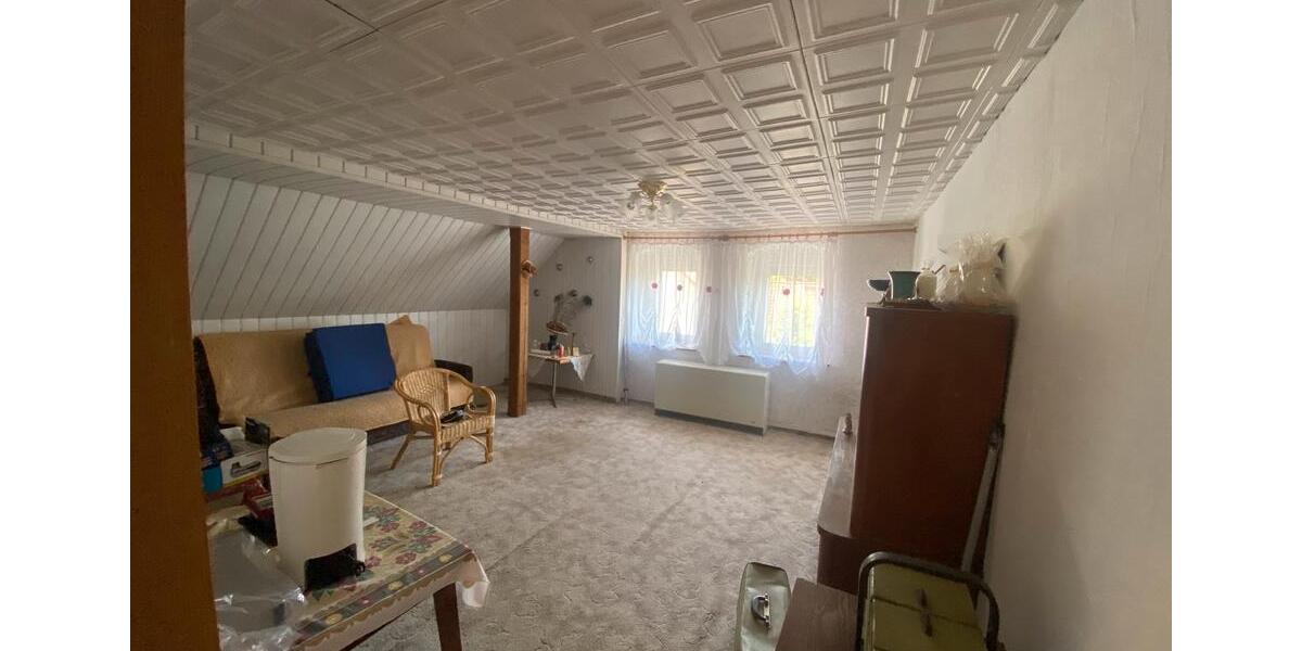 Einfamilienhaus Ebersbach - 5 Zimmer, 95 m&sup2;, 85.000&euro; | Angebot:26940795