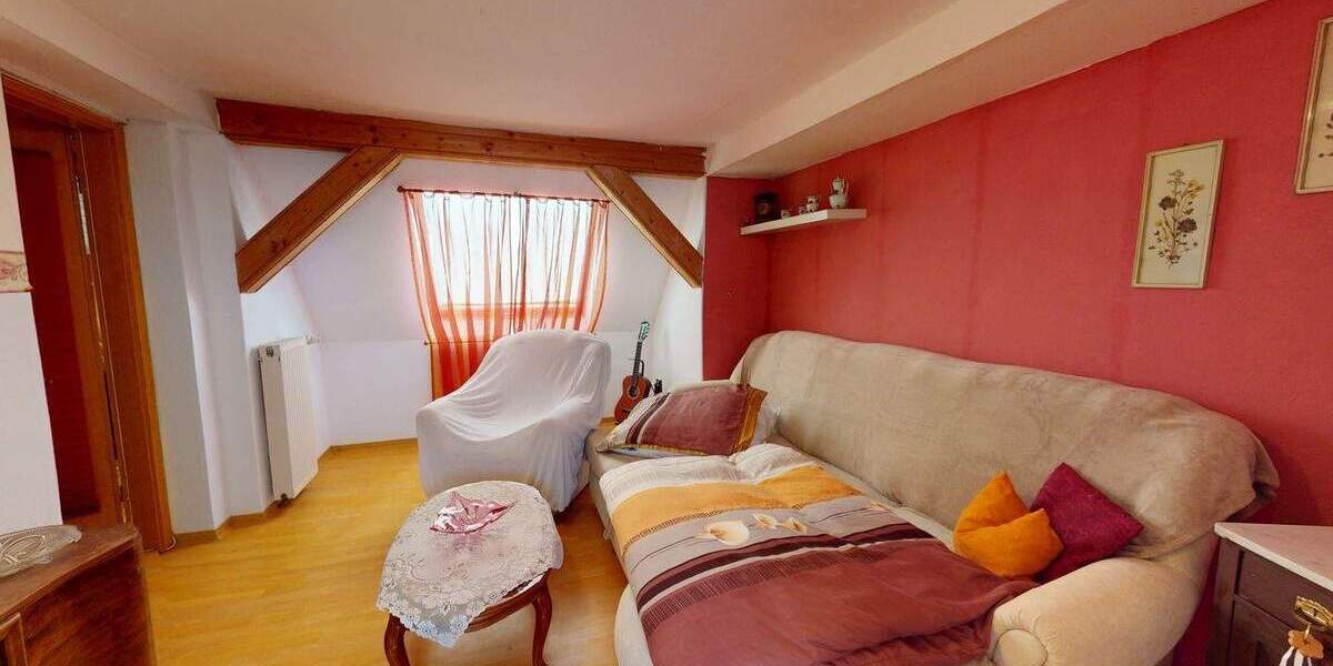 Einfamilienhaus Stolpen Rennersdorf-Neudörfel - 4 Zimmer, 157 m&sup2;, 178.000&euro; | Angebot:25705015