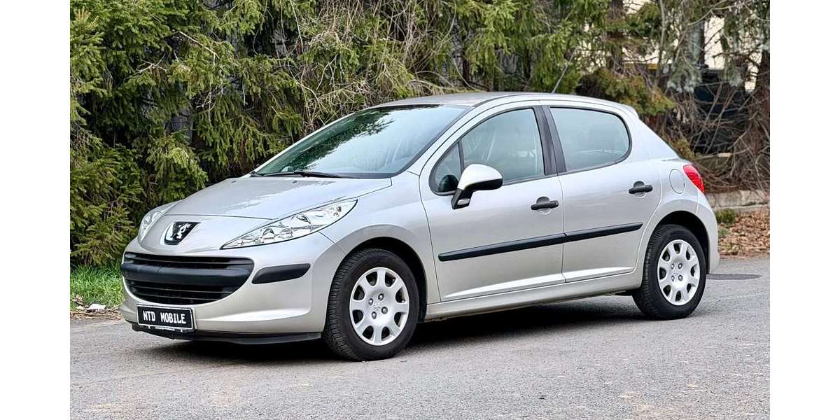 Peugeot 207 100.000 km 5.990 &euro; Heidenau 01809