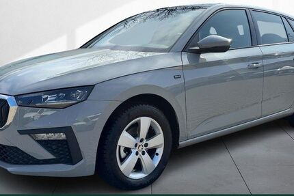 Skoda Scala 16.829 km 23.980 &euro; Dresden 01169