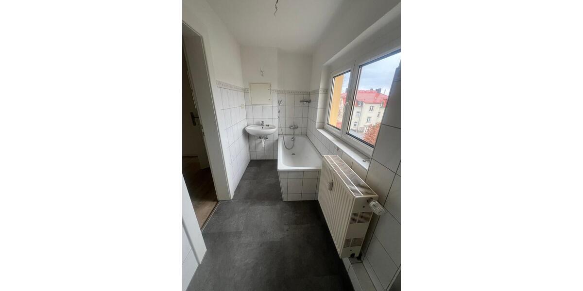 Erdgeschoßwohnung Coswig - 4 Zimmer, 62 m&sup2;, 471&euro; | Angebot:25713810
