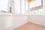 LAMINAT – LOGGIA WINTERGARTEN – OPTIMALE RAUMAUFTEILUNG – UNINÄHE