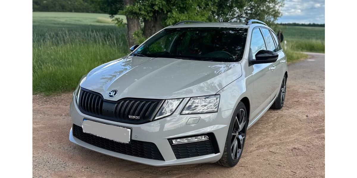 Skoda Octavia 81.000 km 22.500 &euro; Dippoldiswalde 01744
