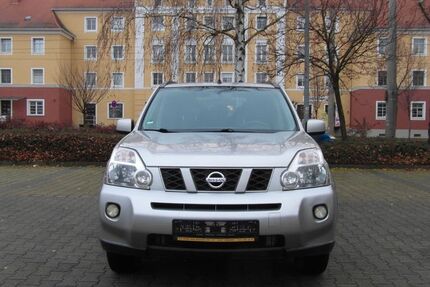 Nissan X-Trail 185.291 km 3.899 &euro; Dresden 01237