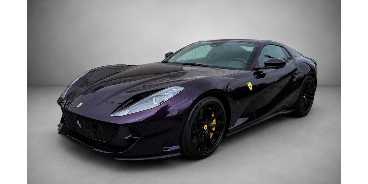 Ferrari 812 6.500 km 498.990 &euro; Radebeul 01445