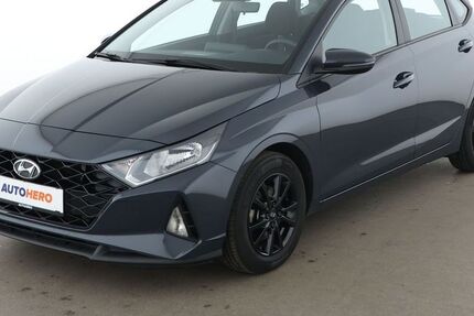 Hyundai i20 81.545 km 14.200 &euro; Dresden 01187