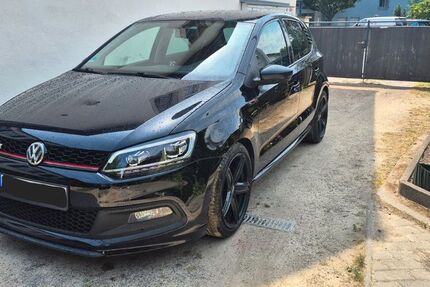 VW Polo 128.109 km 5.900 &euro; Radebeul 01445