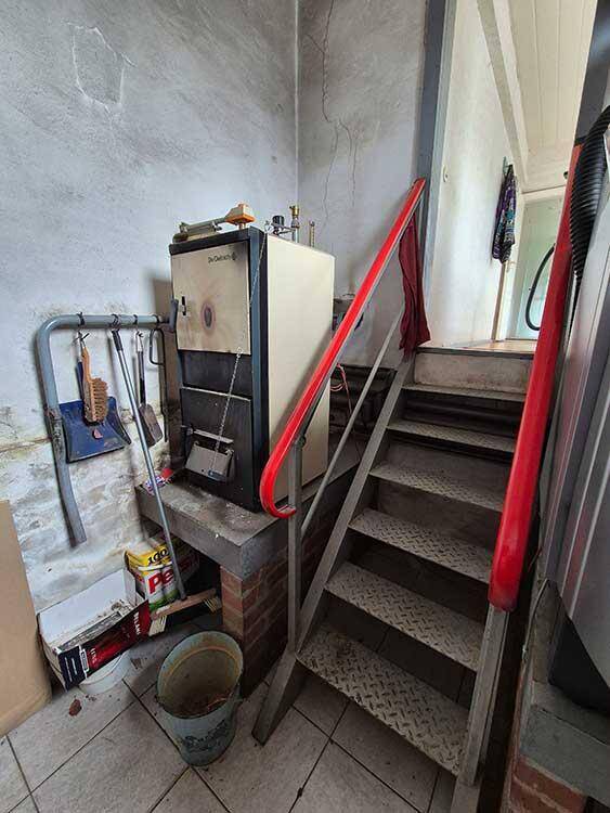 **Zwischen Blüten und Dornen - Schönes Einfamilienhaus mit Sanierungsbedarf**