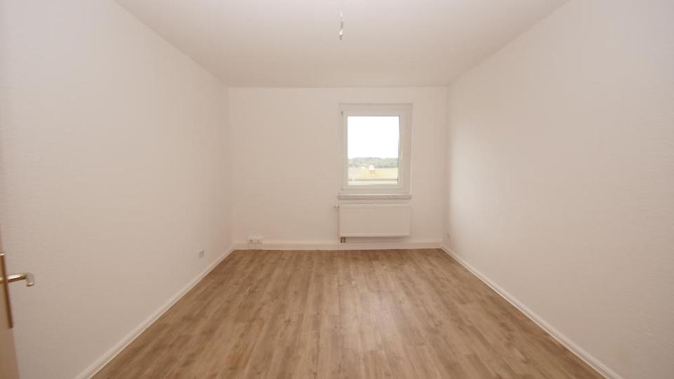 Etagenwohnung Dippoldiswalde - 3 Zimmer, 59 m&sup2;, 334&euro; | Angebot:26130446