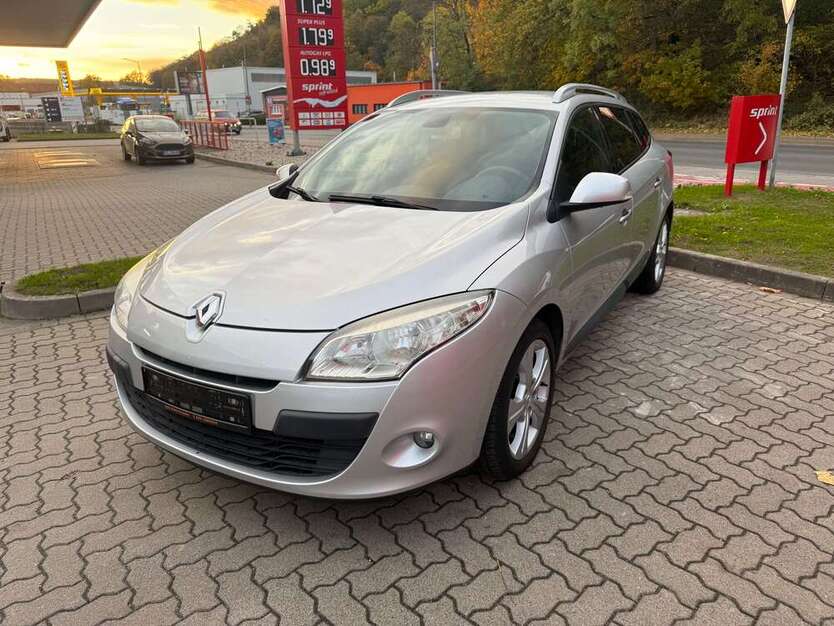 Renault Megane 180.000 km 3.400 € Dresden 01187