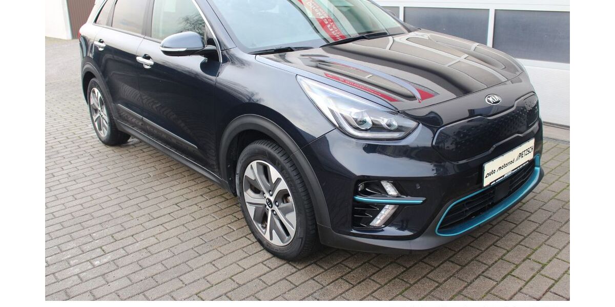 Kia Niro 56.106 km 22.990 &euro; Radebeul-Dresden 01445
