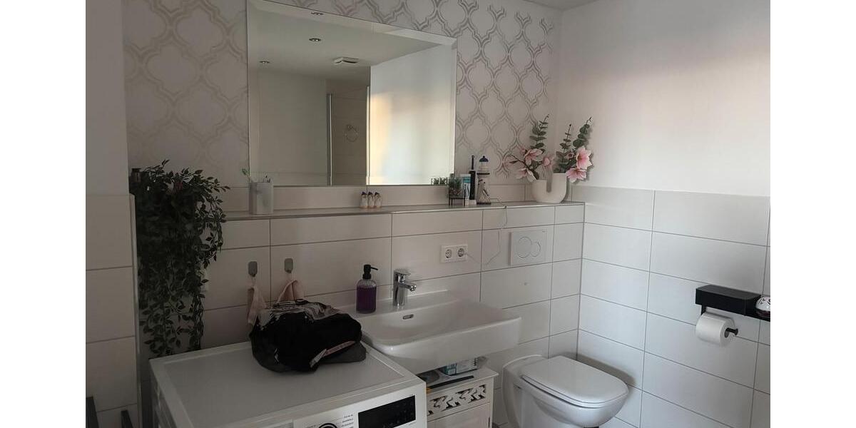 Erdgeschoßwohnung Dresden Leuben - 3 Zimmer, 92 m&sup2;, 1.075&euro; | Angebot:26150214