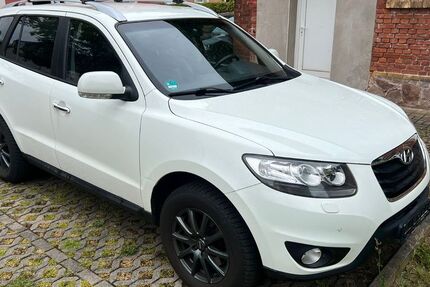 Hyundai SANTA FE 191.000 km 6.666 &euro; Dresden 01139