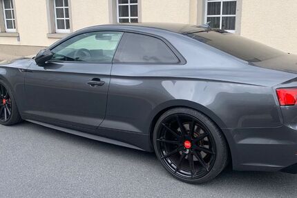 Audi S5 104.579 km 30.200 &euro; Radeburg 01471