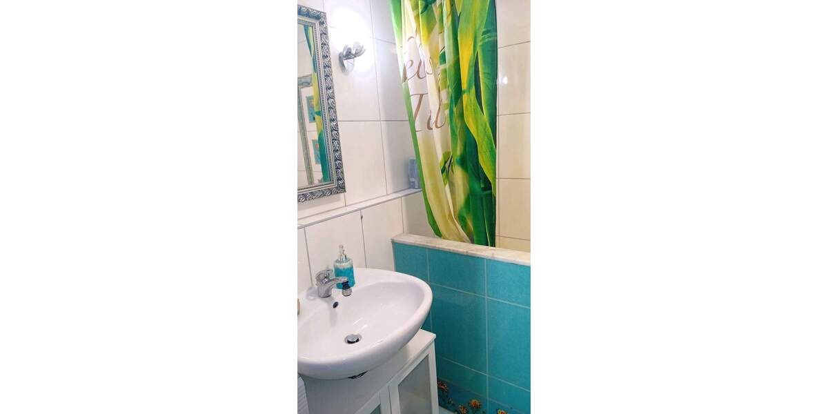 Etagenwohnung Freital - 2 Zimmer, 66 m&sup2;, 490&euro; | Angebot:25372461