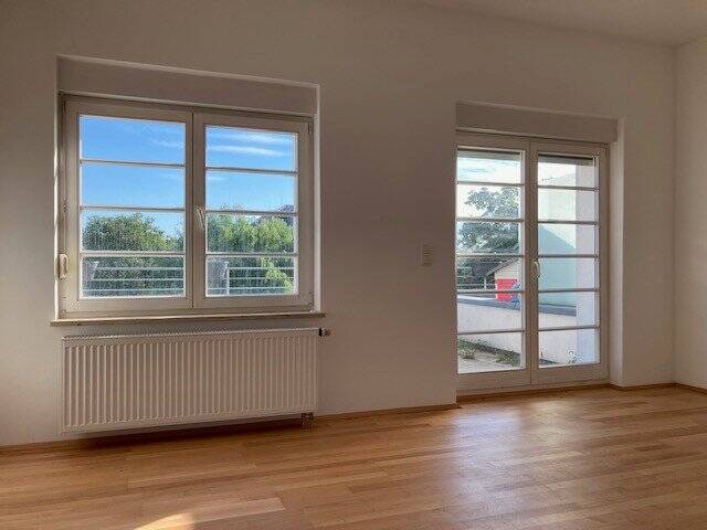 Etagenwohnung Dresden Bühlau/Weißer Hirsch - 3 Zimmer, 140 m&sup2;, 1.790&euro; | Angebot:25707803