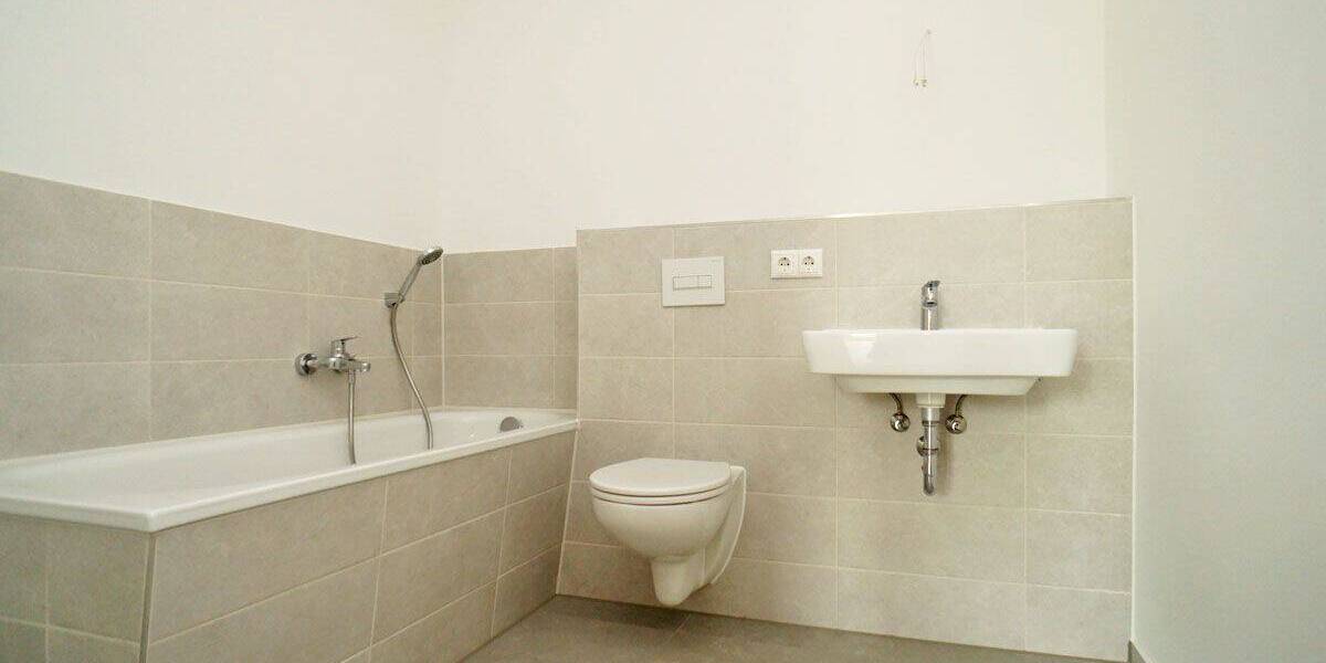 Etagenwohnung Dresden Naußlitz - 5 Zimmer, 125 m&sup2;, 1.830&euro; | Angebot:24156825