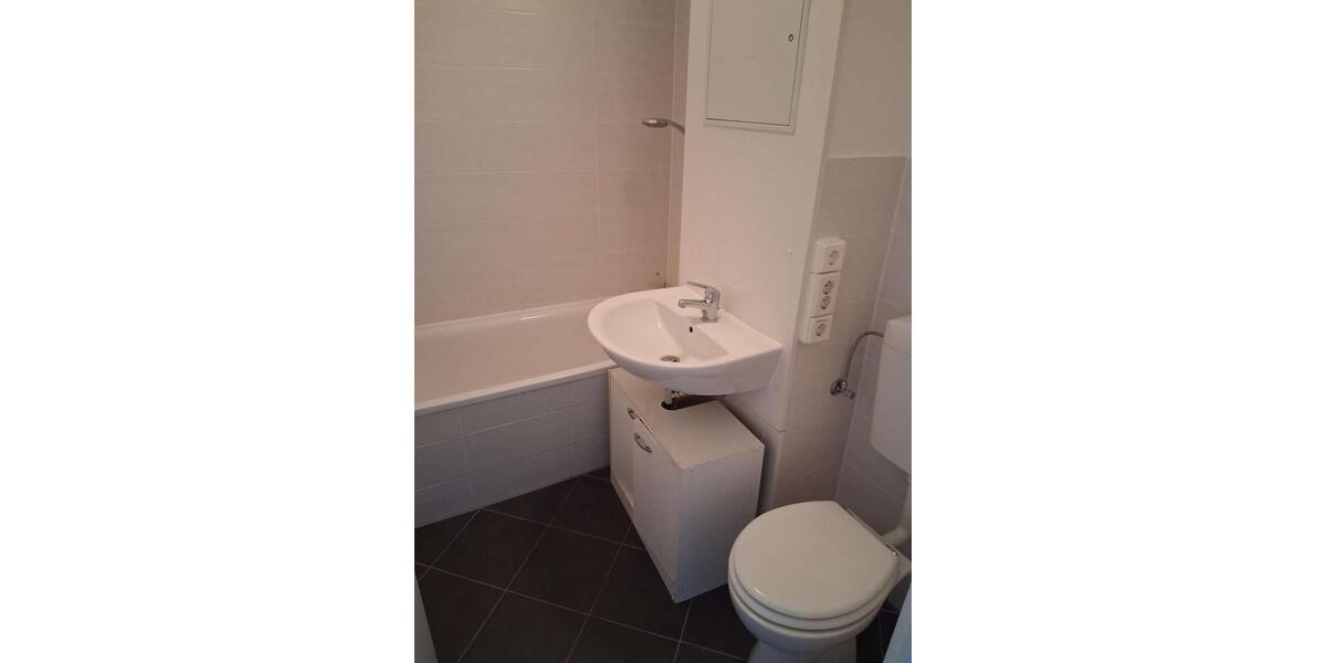 Etagenwohnung Dresden Blasewitz - 2 Zimmer, 43 m&sup2;, 420&euro; | Angebot:26461417