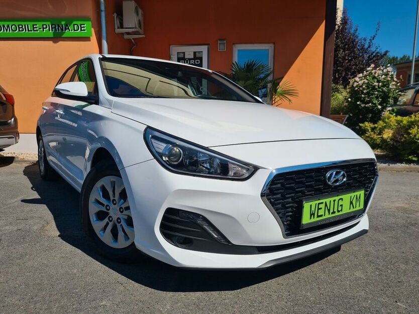 i30
