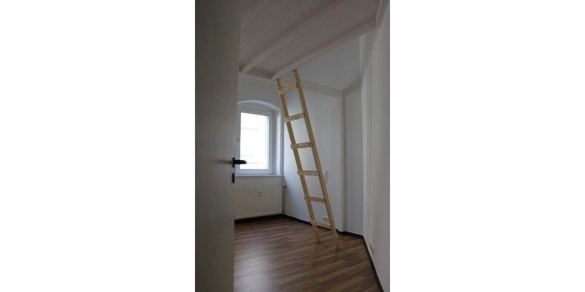 Etagenwohnung Wilsdruff - 5 Zimmer, 115 m&sup2;, 930&euro; | Angebot:25755895
