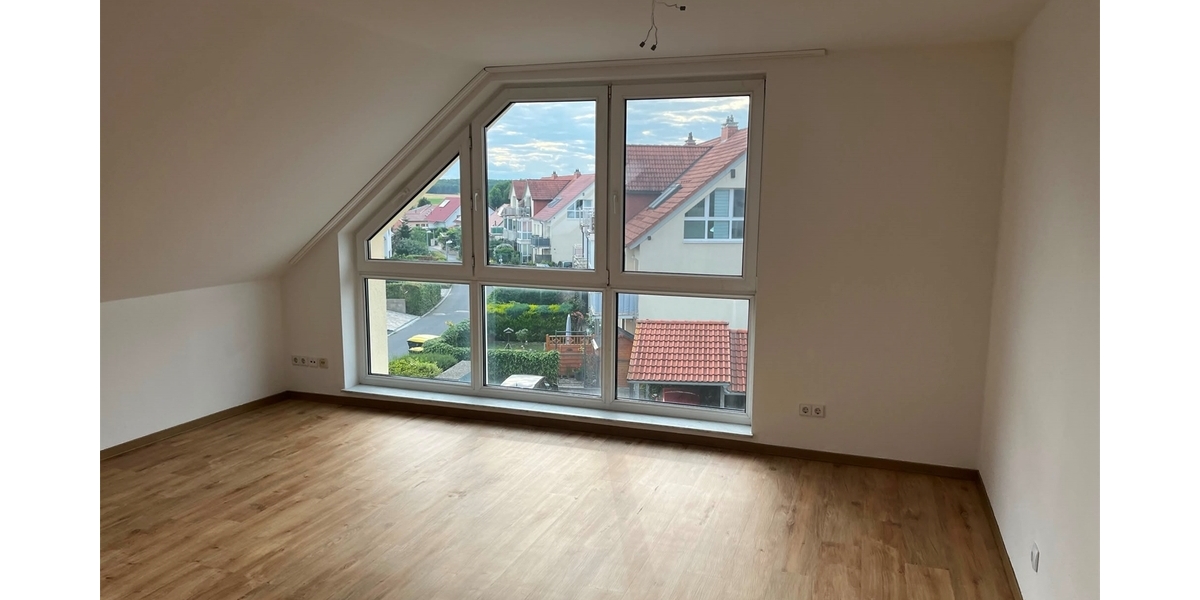 Dachgeschoßwohnung in Radeburg, ab August frei - Etagenwohnung Radeburg Radeburg | Angebot:26544101