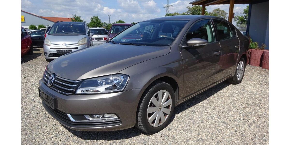 VW Passat 196.256 km 3.700 &euro; Dresden 01219