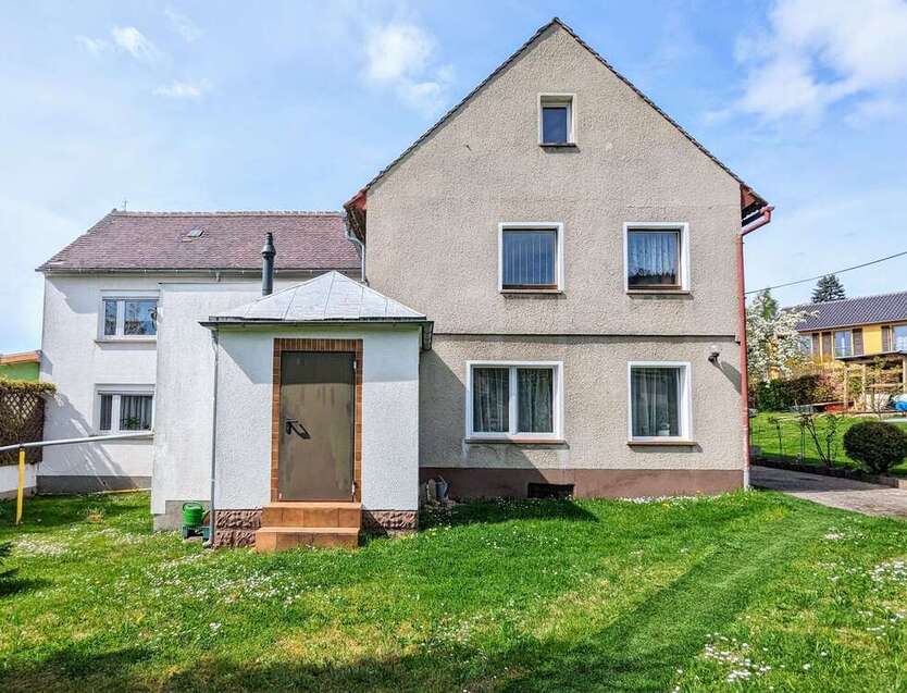 Haus zum Kaufen in Ohorn 319.000 € 275 m²